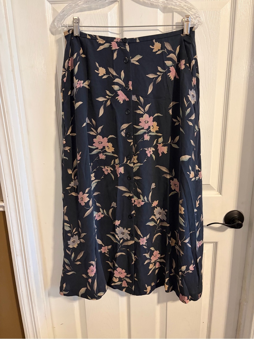 Vintage Cottagecore Black Silk Floral Prairie Midi Skirt 12